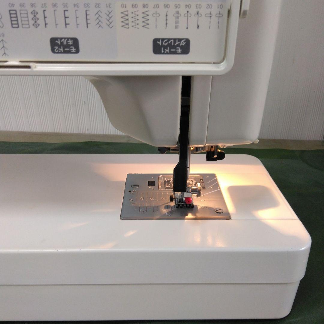 ジャノメミシンCK-1000型。