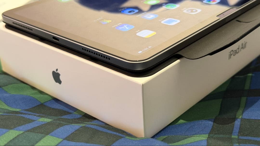 【新品級】iPad Air 11インチ M3 512GB スペースグレイ ケア+