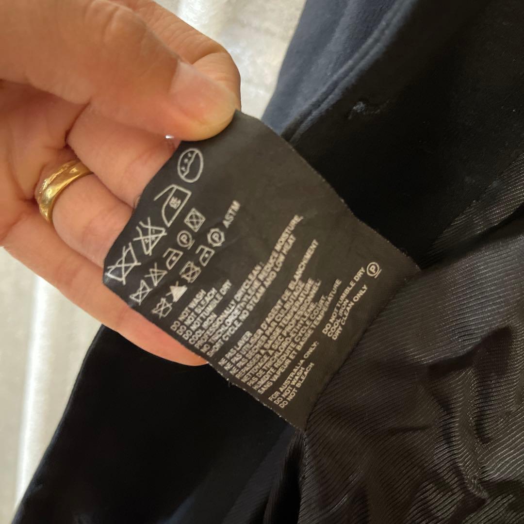 PRADA テーラードジャケット ブラック　早い者勝ち！！