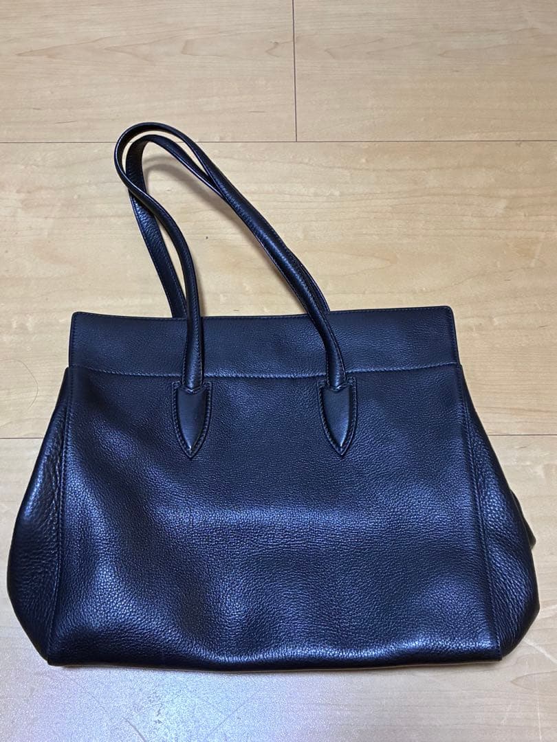 【美品】Max Mara レザービジネスバッグ
