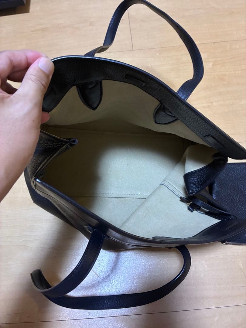 【美品】Max Mara レザービジネスバッグ