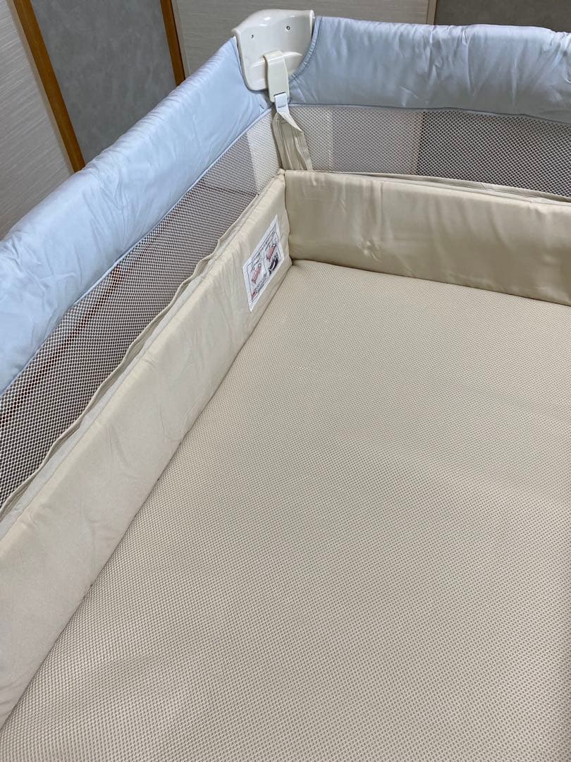 【値下げ】ココネルエアー ベビーベッド 美品