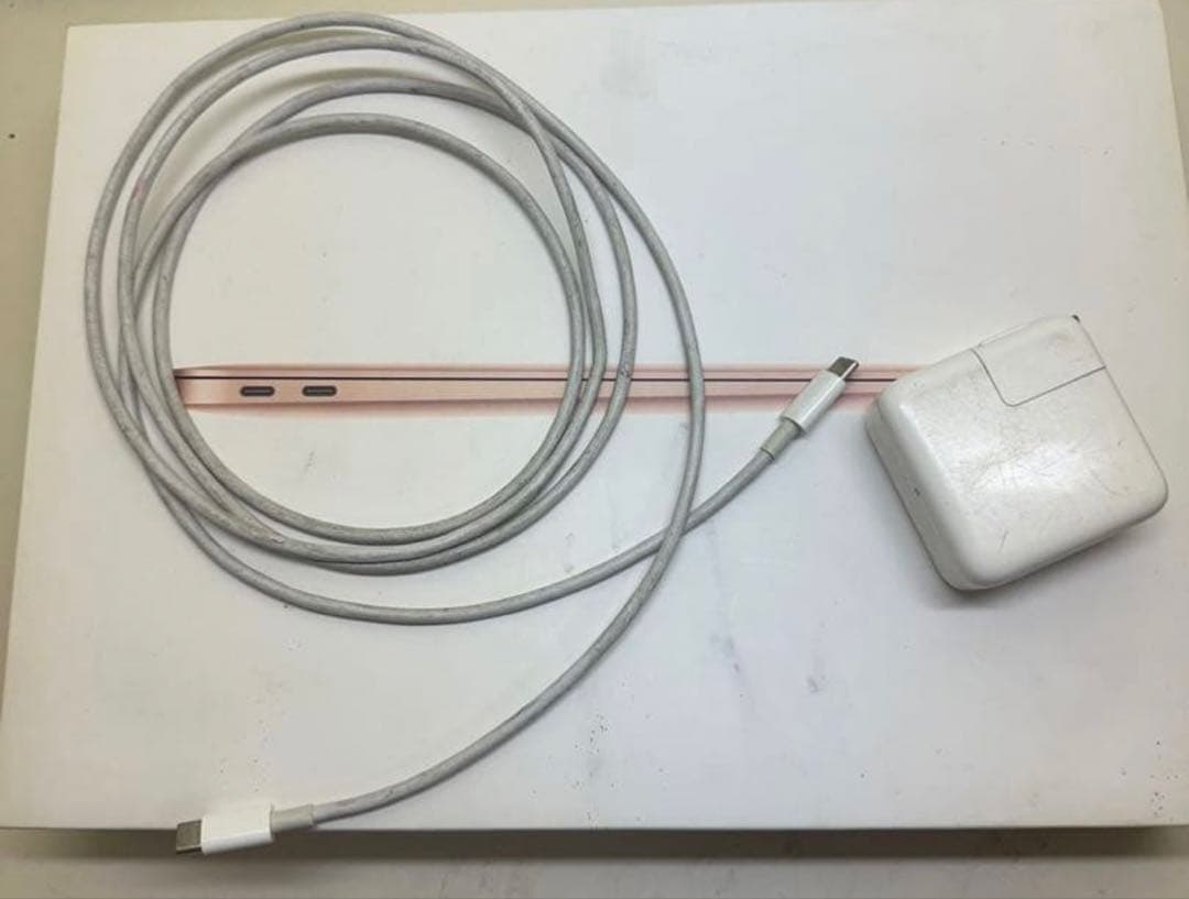 13インチMac Book Air 2020 ローズゴールド　8GB/256GB