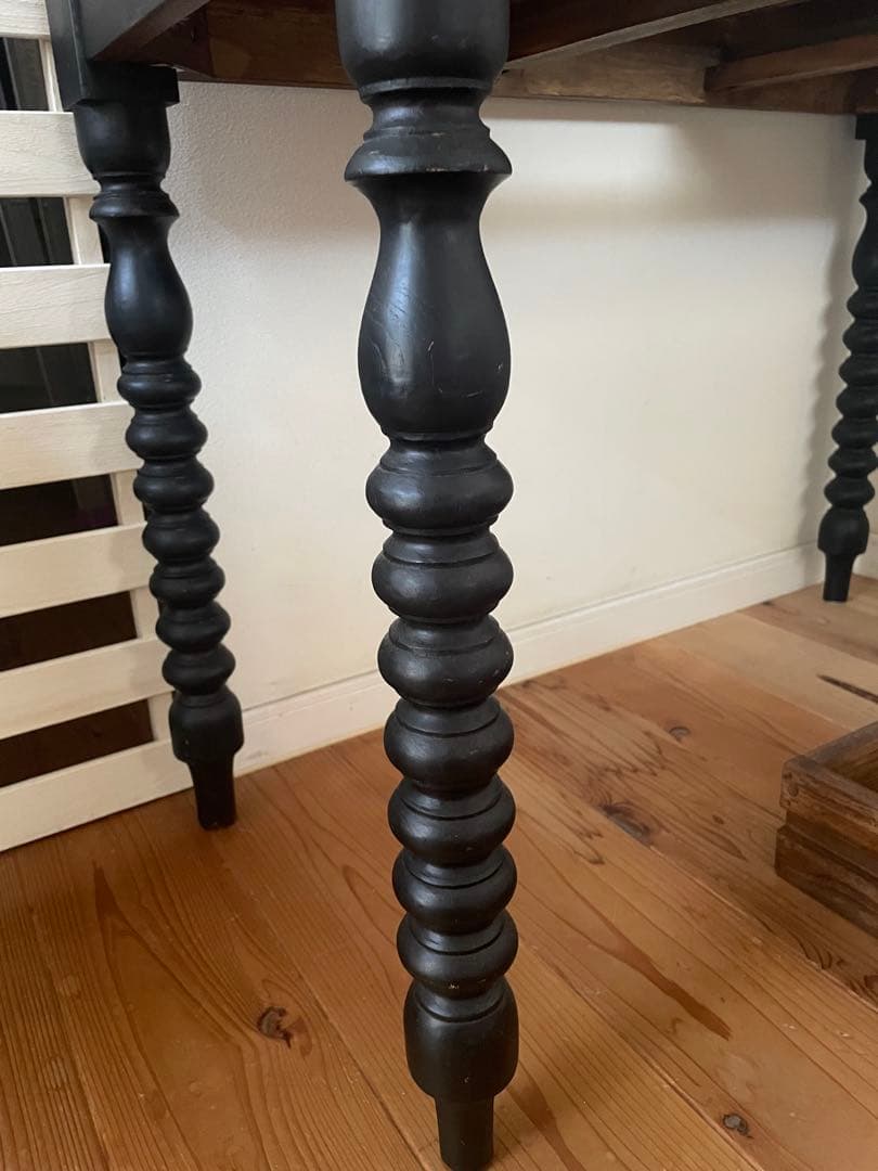 再値下げアンティーク　ボビンレッグデスク　テーブル　マットブラック