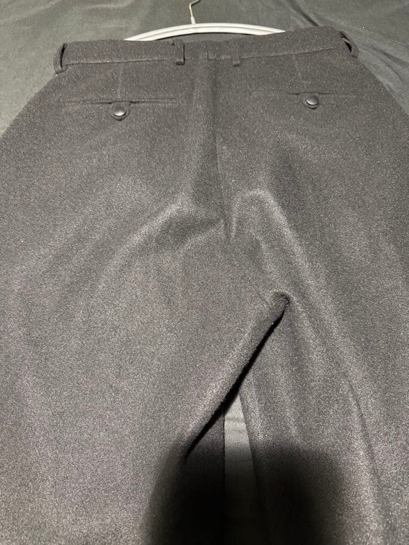 パンツ GADID ANONIEM Salud