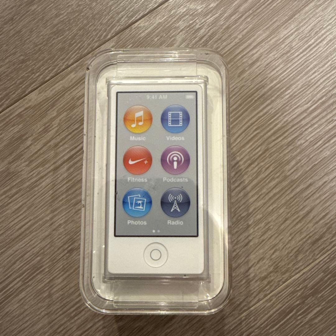Apple iPod nano silver 16GB MD480J/A 新品