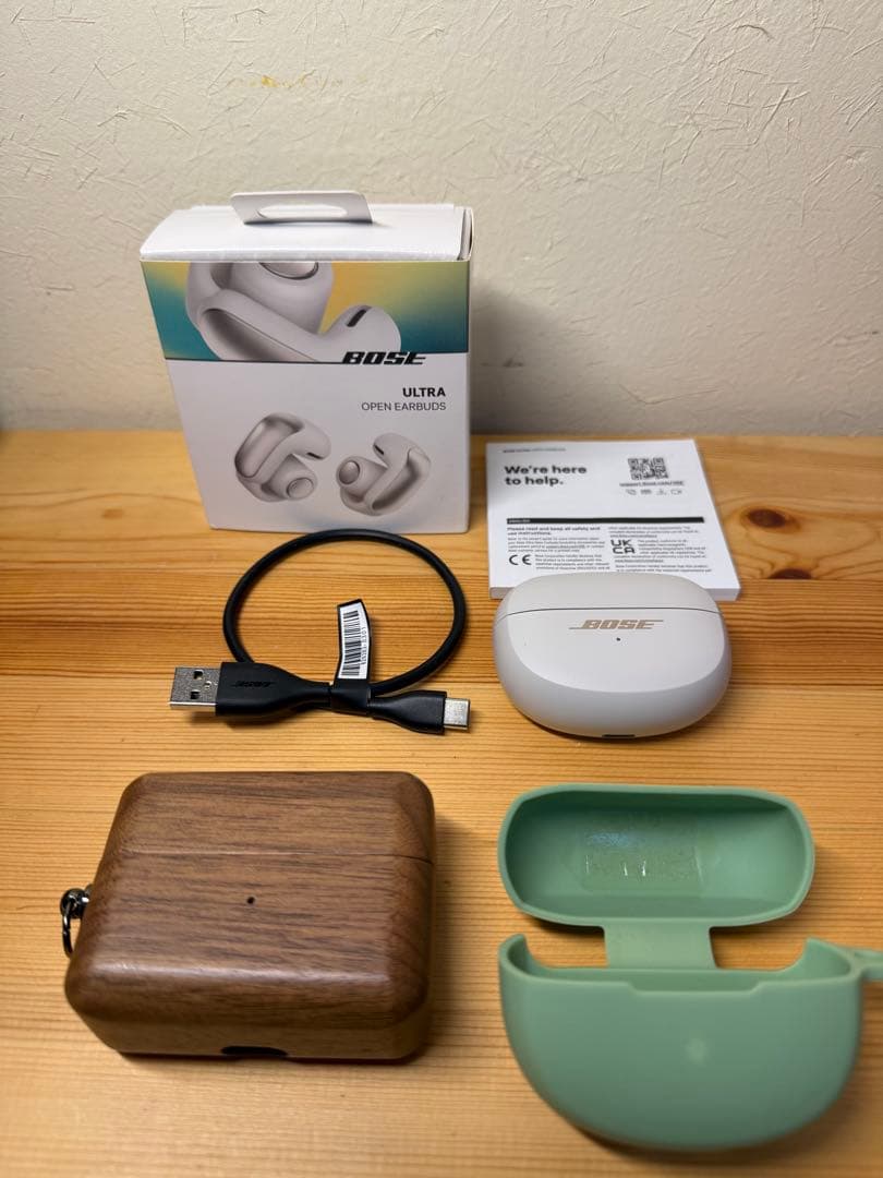 は*る様 Bose Ultra Open Earbuds ホワイト　2種類ケース