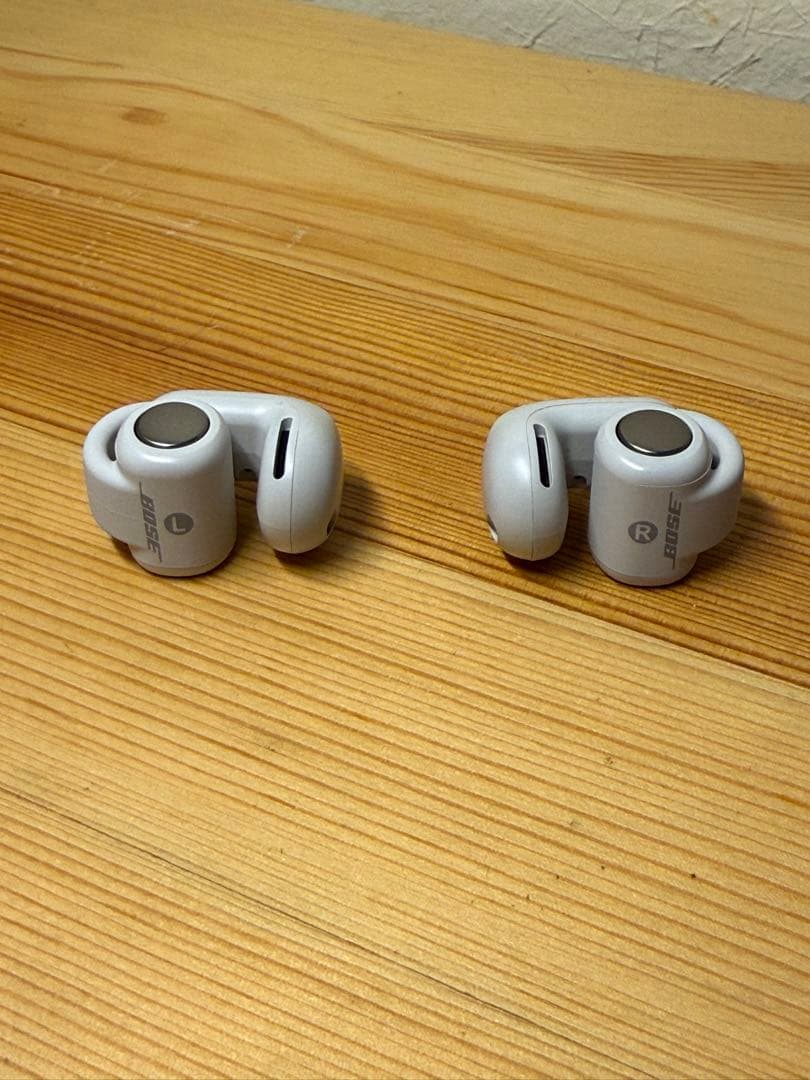 は*る様 Bose Ultra Open Earbuds ホワイト　2種類ケース