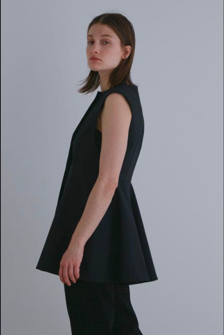 ダブルクロスぺプラムジレ　ルフィル LE PHIL サイズ1