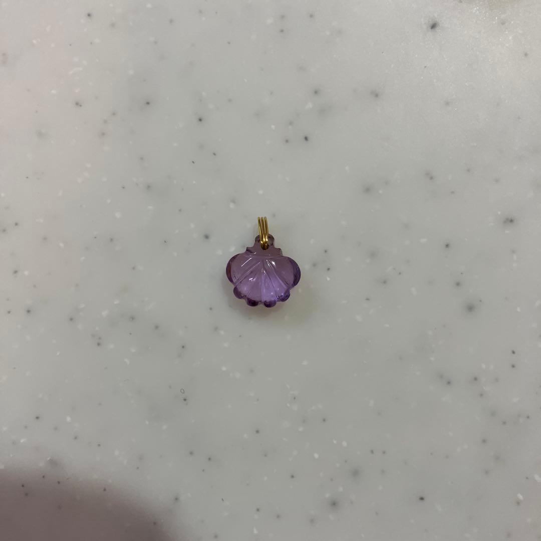 マリーエレーヌドゥタイヤック　シェルペンダント　アメジスト