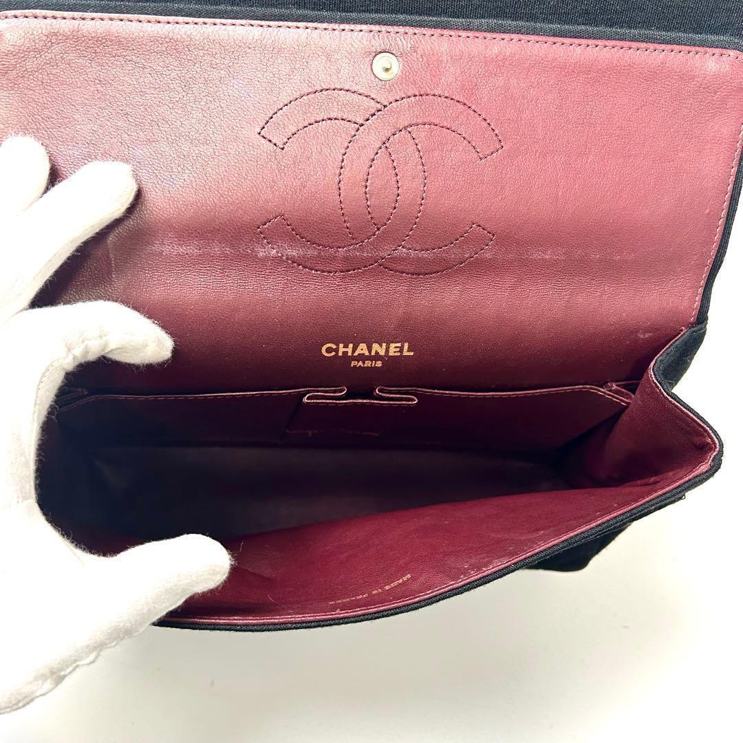 シャネル　マトラッセ コットン　ダブルフラップ　Wチェーン　ショルダーバッグ