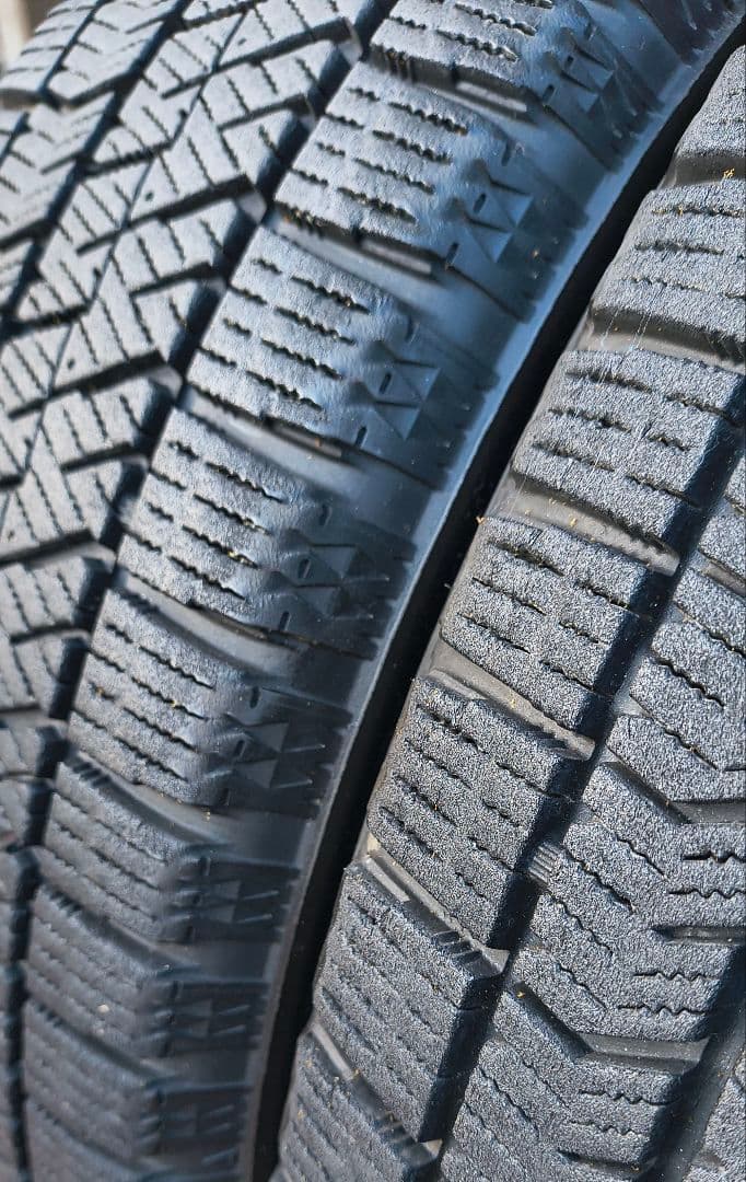 スタッドレス＆アルミホイール15インチ４本セット　送料込み