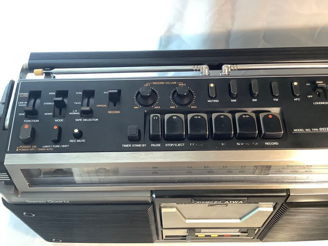 【ジャンク】 AIWA TPR-810Ⅱ ラジカセ