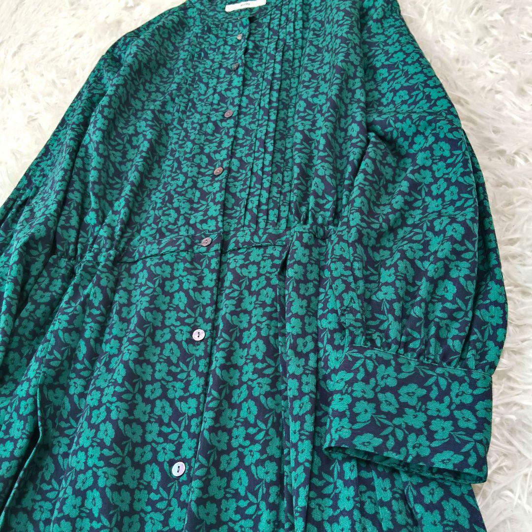 932 シップス ドット / 花柄 バンドカラー サイド プリーツ ワンピース