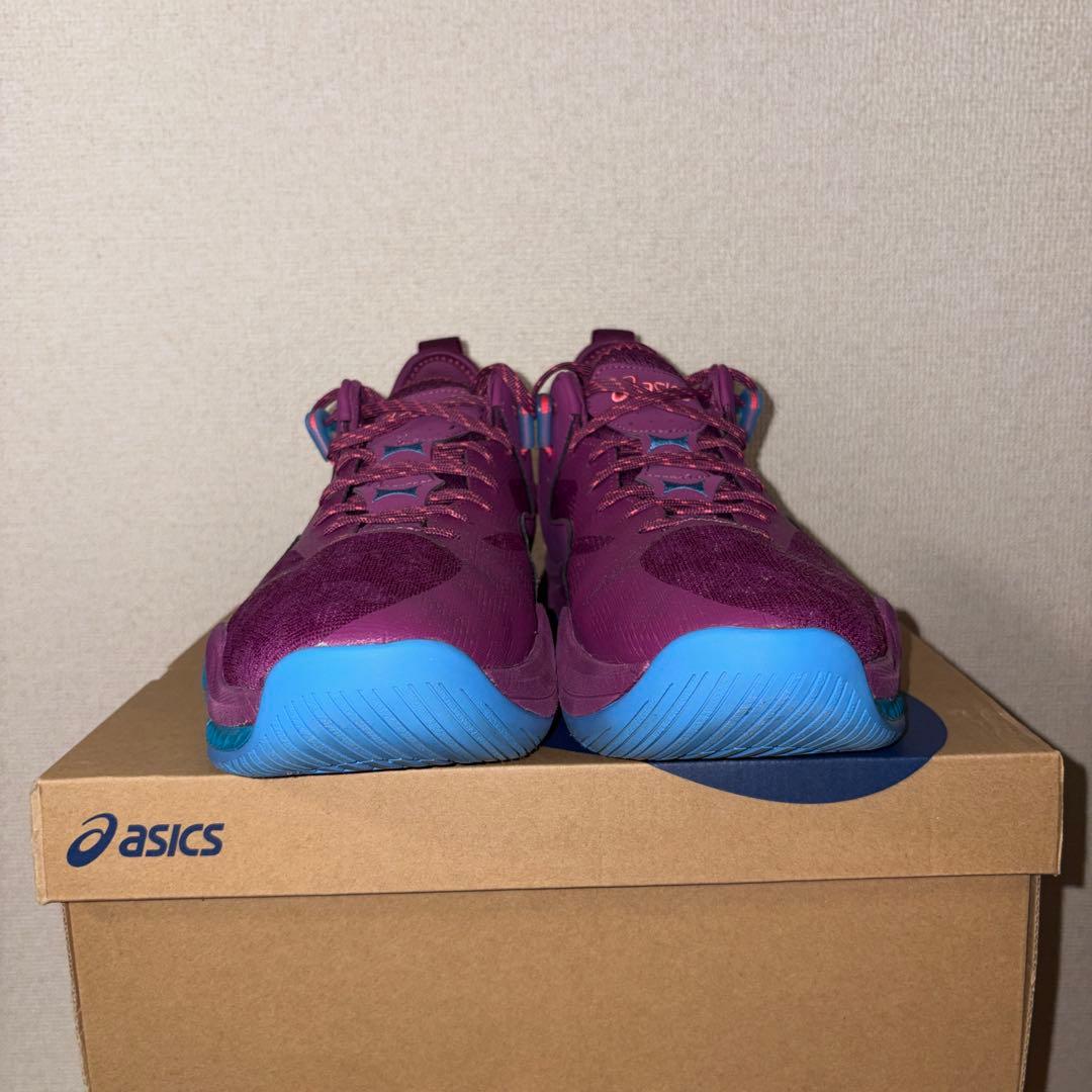 【SALE✨】asics NOVA SURGE LOW 2 28㎝