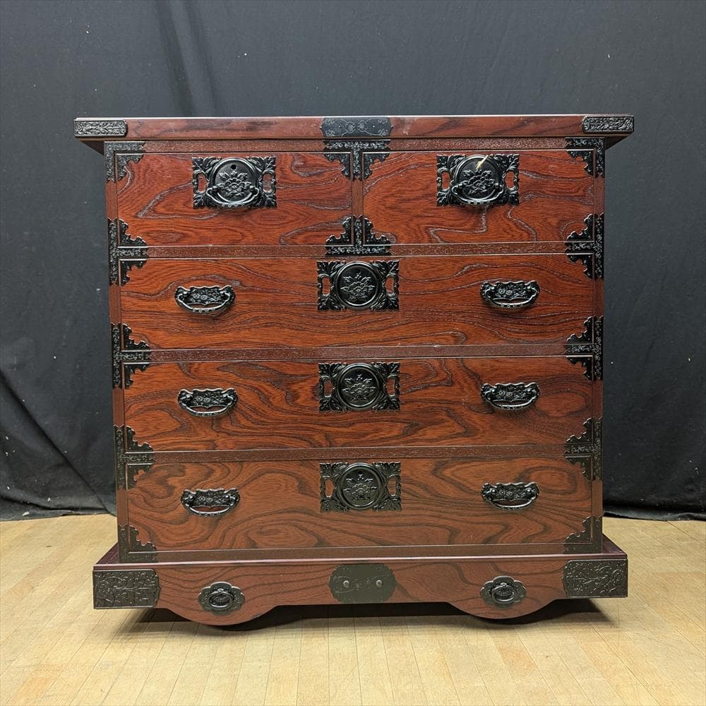 飛鳥工芸家具　欅　ケヤキ　欅箪笥　車箪笥　整理箪笥　箪笥　タンス　蟻組　民藝