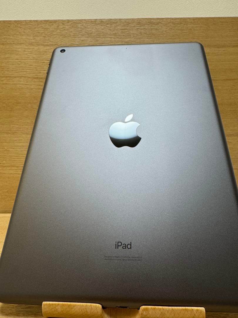 【iPad】第8世代 128GB スペースグレー【美品】