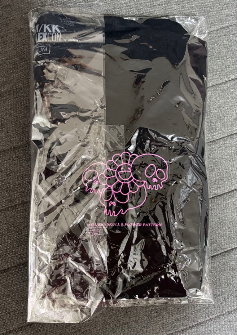 新品 村上隆 フラワー＆スカル COMPLEXCON トレーナーカイカイキキ