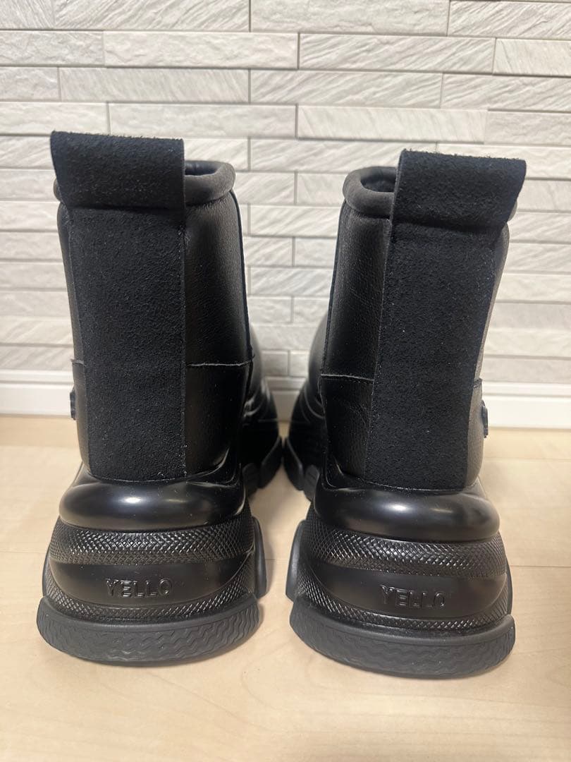 YELLO ブラック サイドゴアブーツ 未使用新品