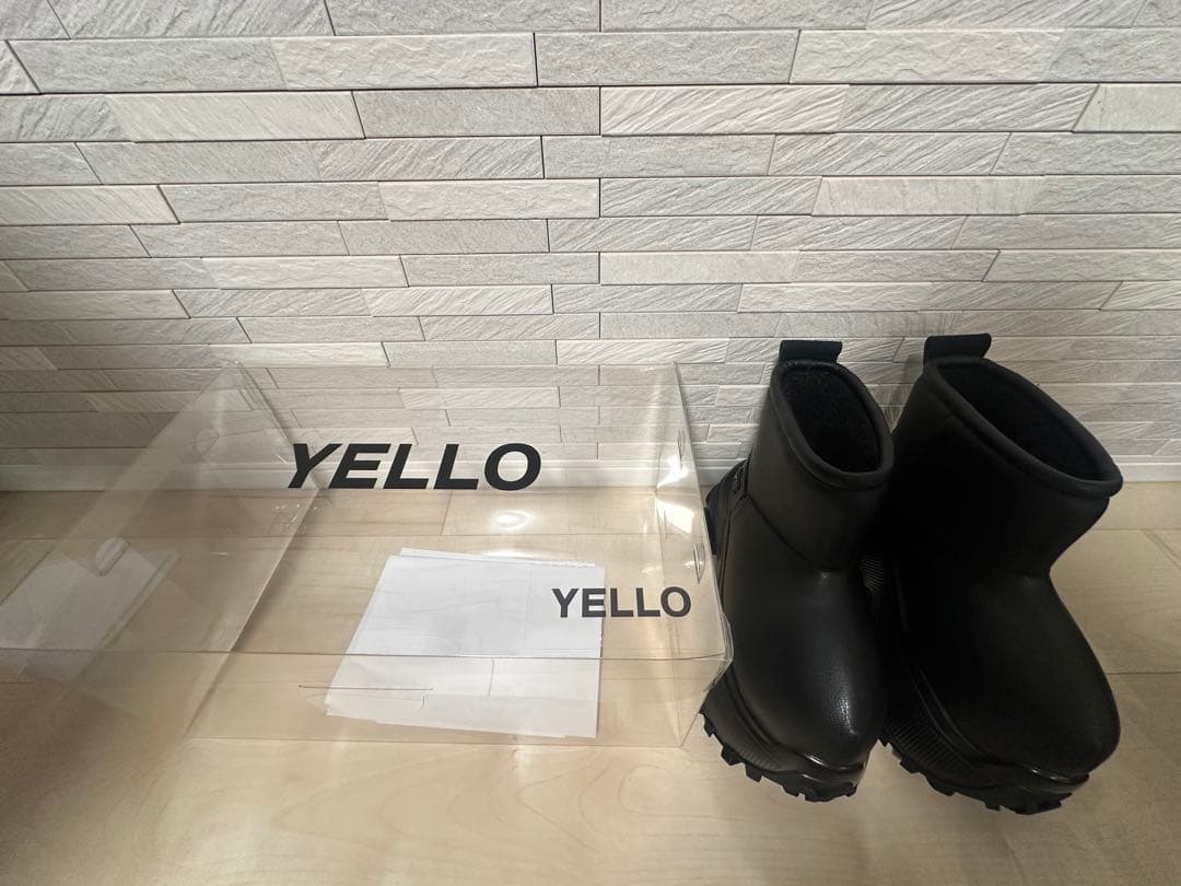 YELLO ブラック サイドゴアブーツ 未使用新品