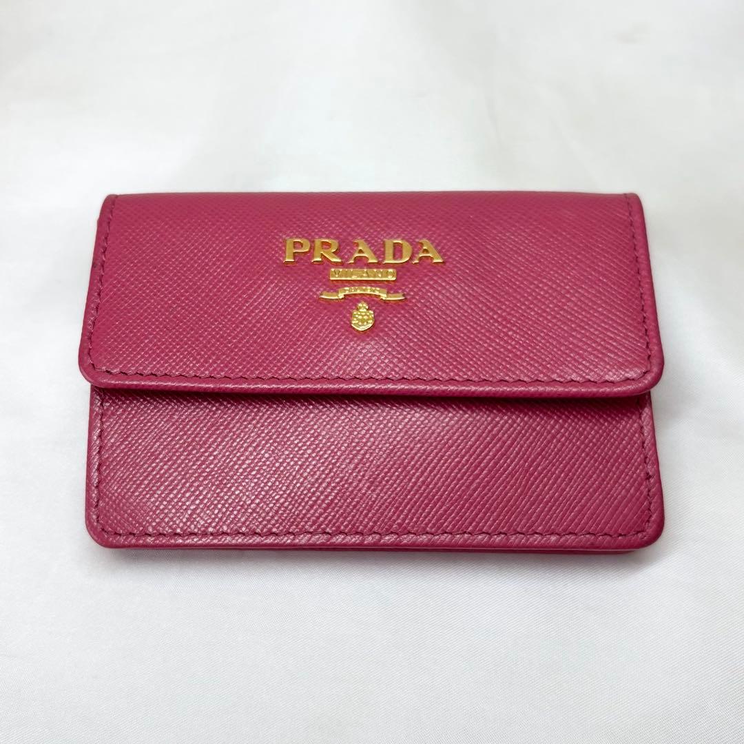 【美品】　PRADA プラダ　サフィアーノレザー　カードケース　名刺入れ　ピンク