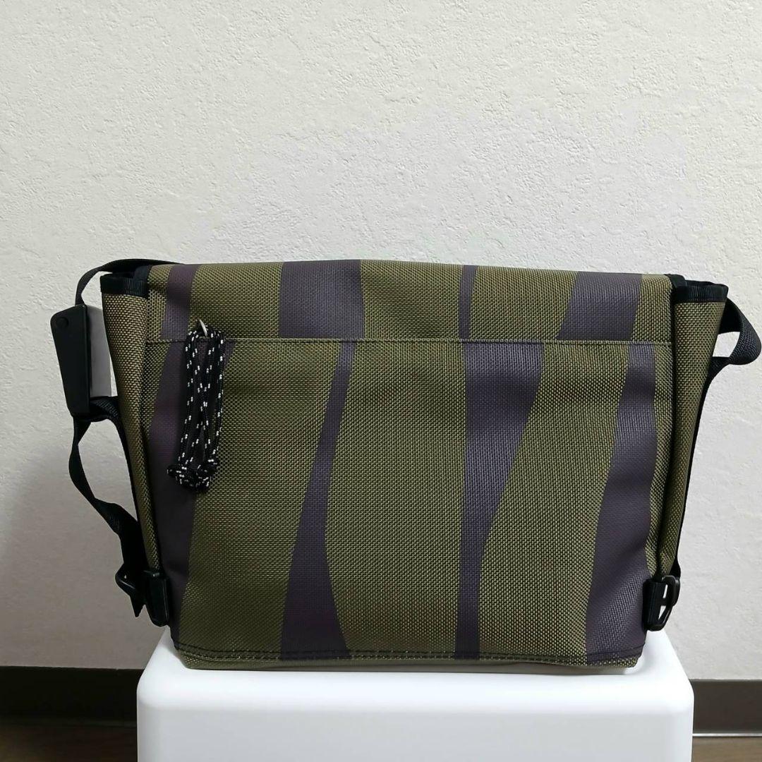 ジブリ　美術館　紅の豚　メッセンジャーバッグ　Ghibli