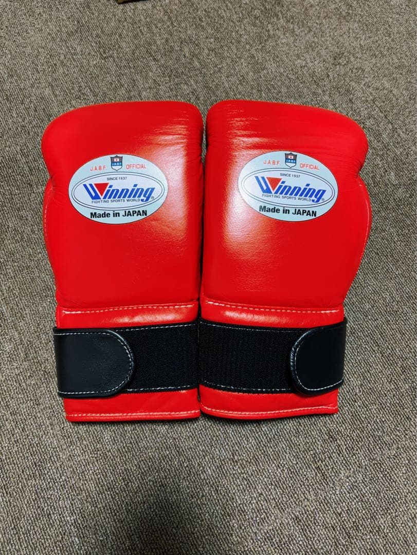 ウイニング　ボクシング　グローブ　12オンス　赤