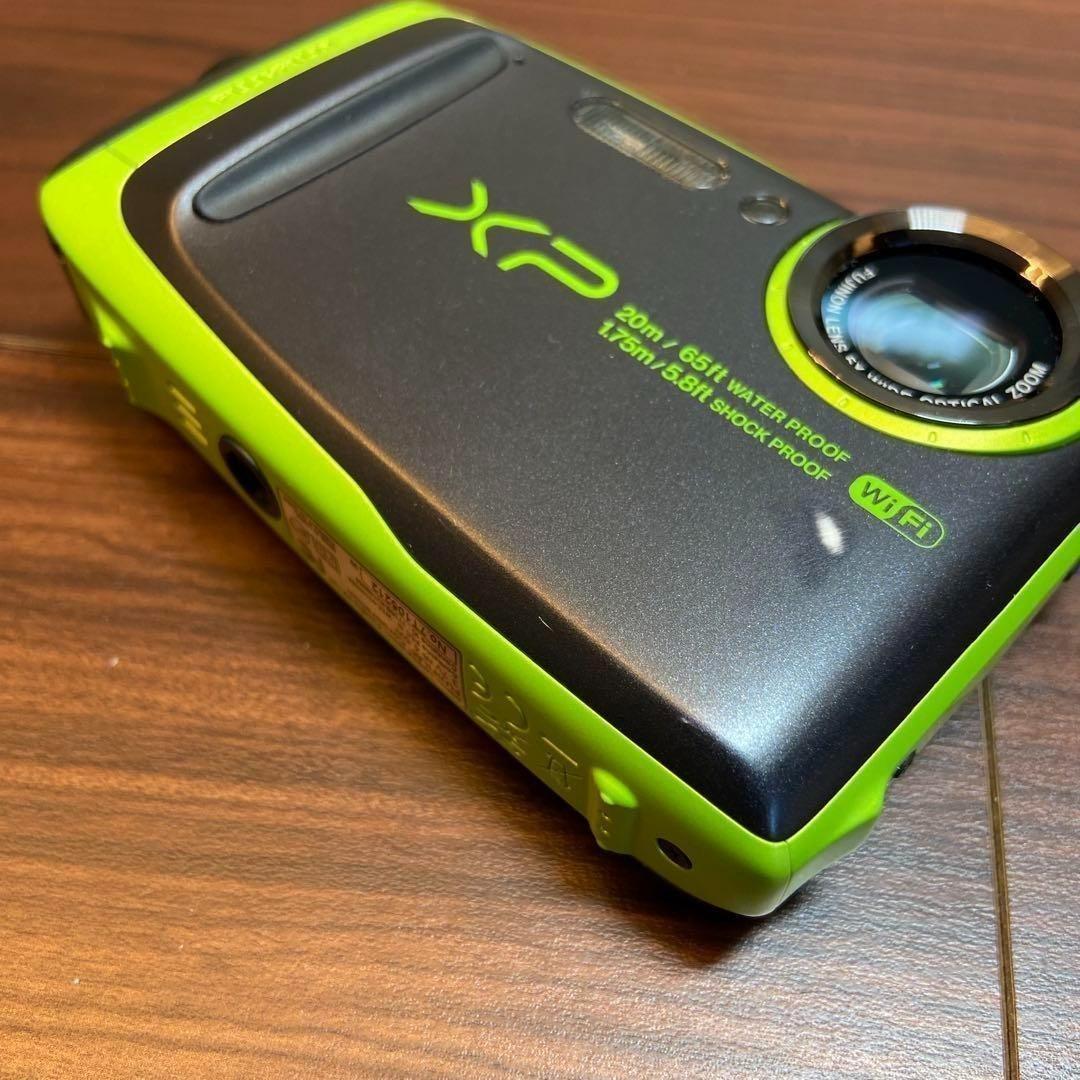 FUJI FILM FinePix XP120 デジカメ ほぼ新品 3810