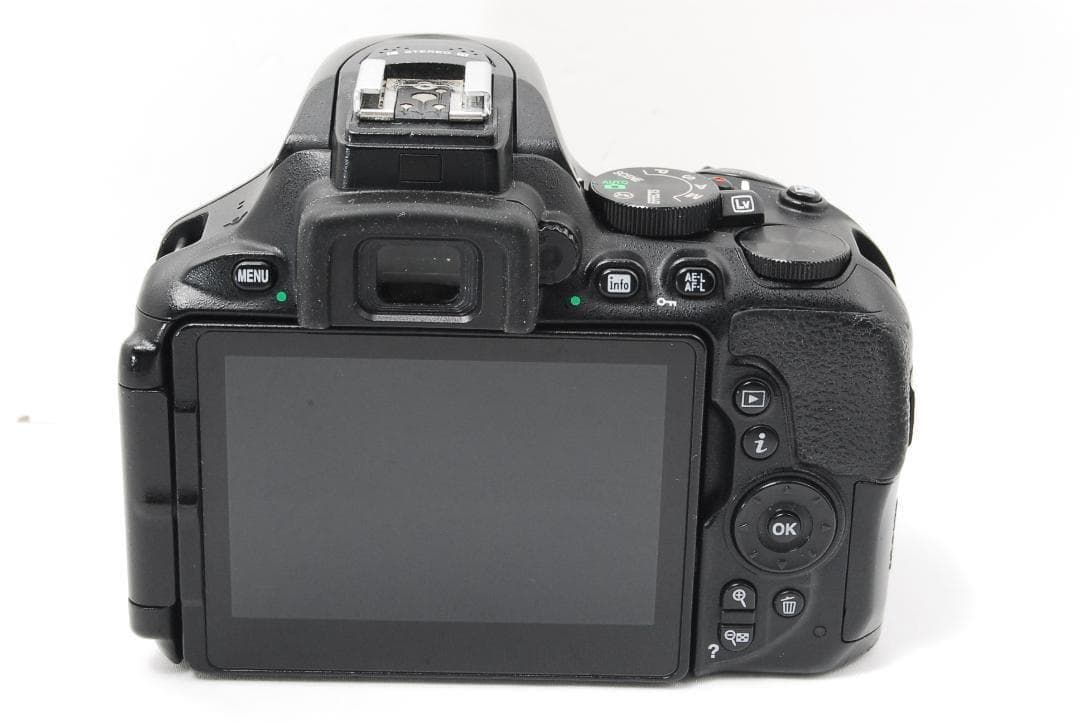 ✨ Nikon D5600 一眼レフ カメラ スマホ転送 ニコン 望遠レンズ