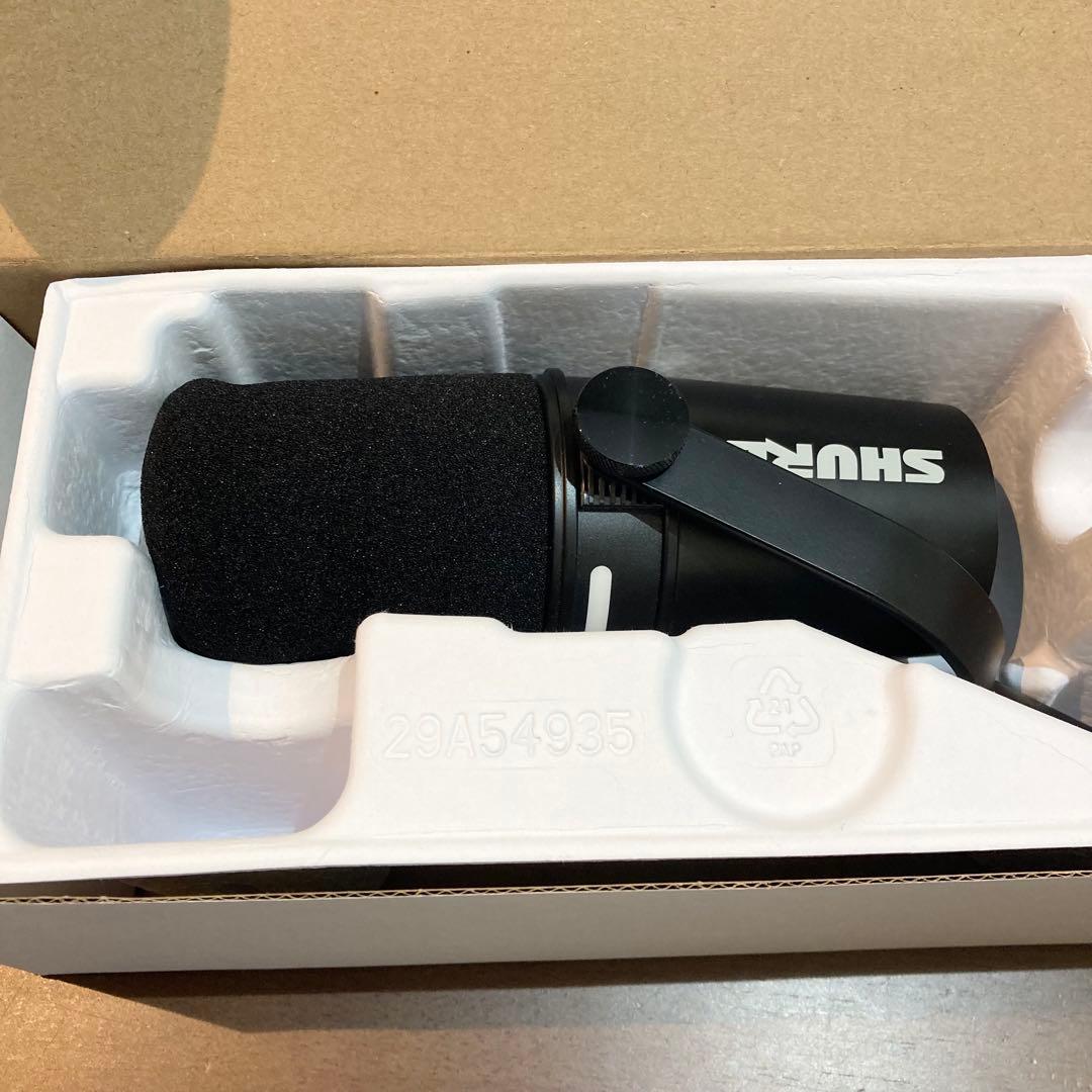 SHURE/シュア MV7+ ポッドキャストマイクロホン