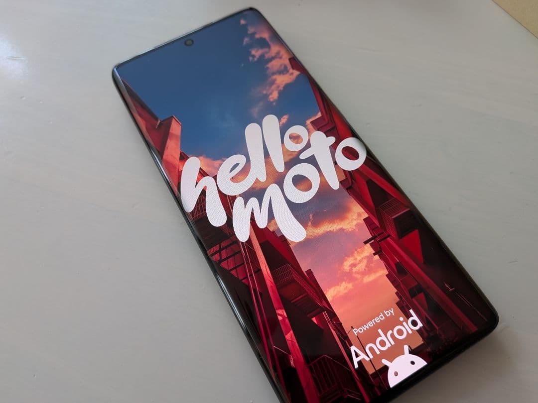 motorola edge 50 PRO 本体