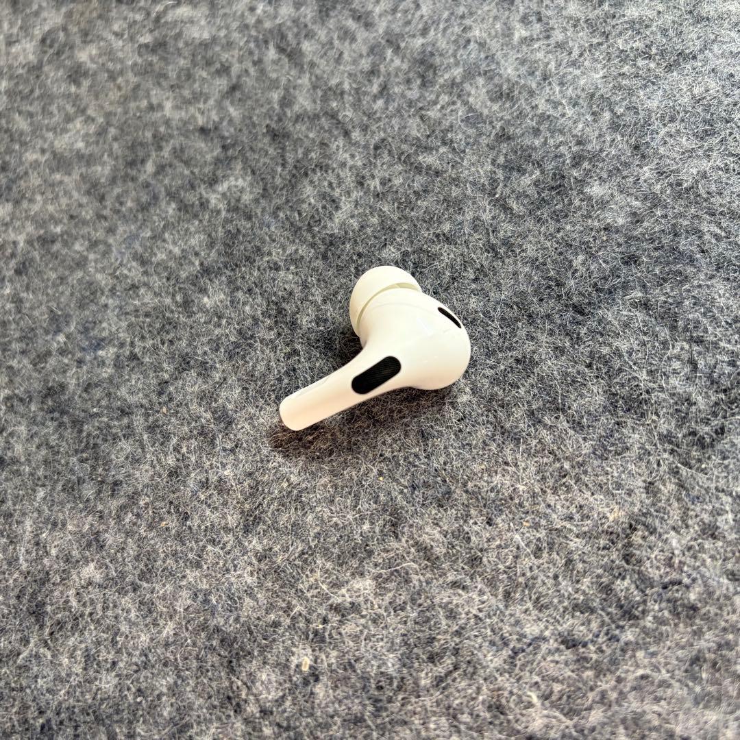 AirPods Pro (第2世代) 本体 USB-C充電ケース付き