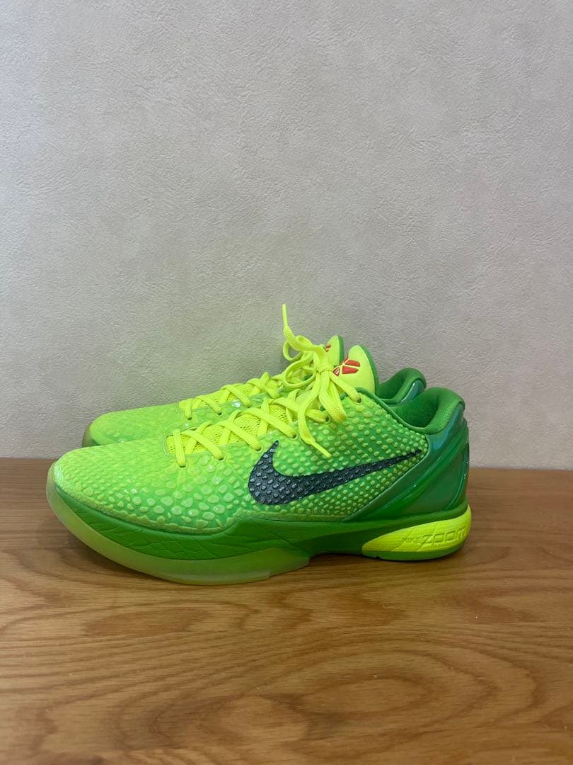 ナイキ NIKE コービー Kobe 6 VI Grinch Protro