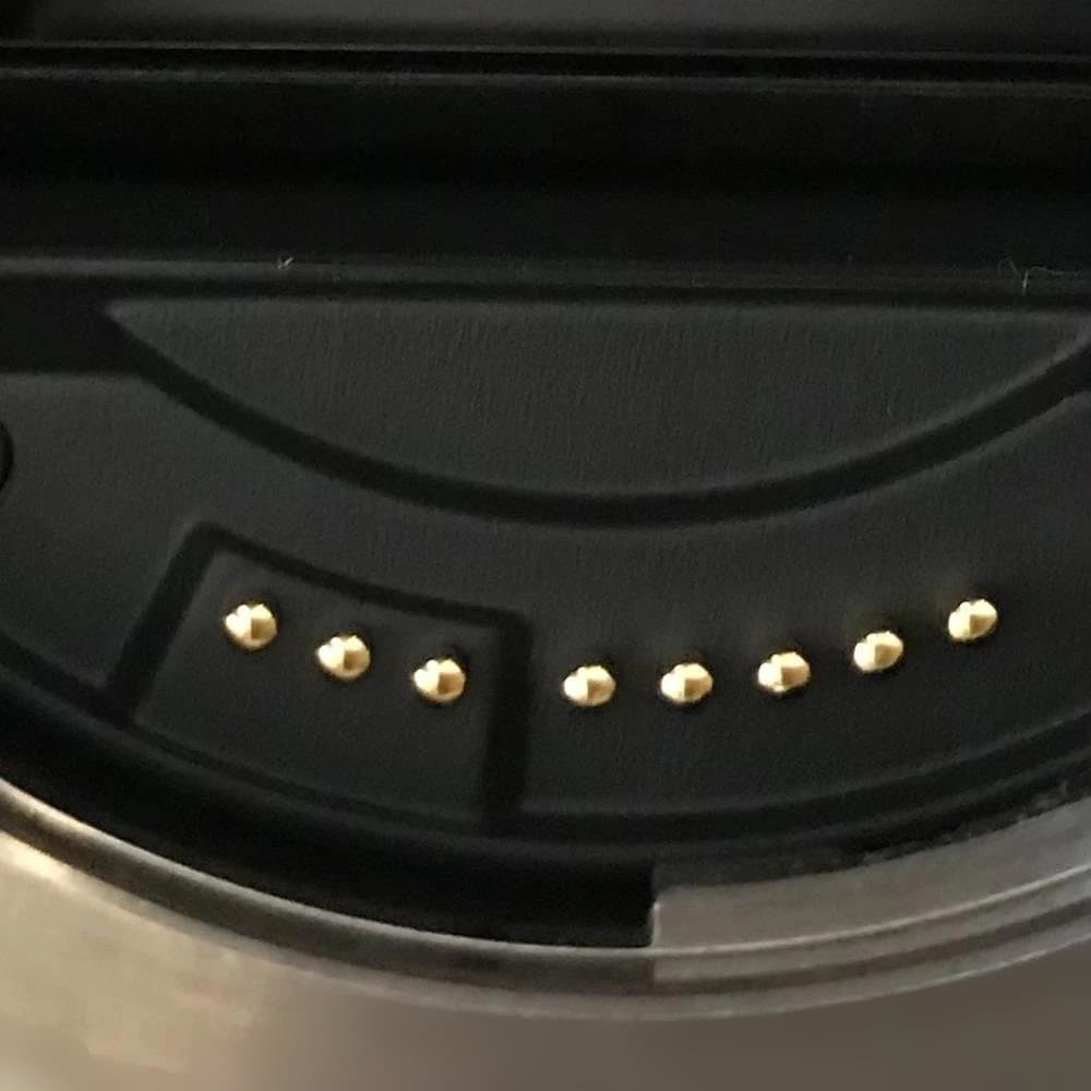 EOS6D MarkⅡ+予備バッテリ－2個付き+液晶部ガラスコーティング