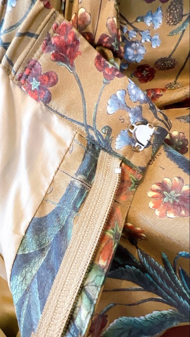 美品 CABaN 花柄ワイドパンツ Sサイズ