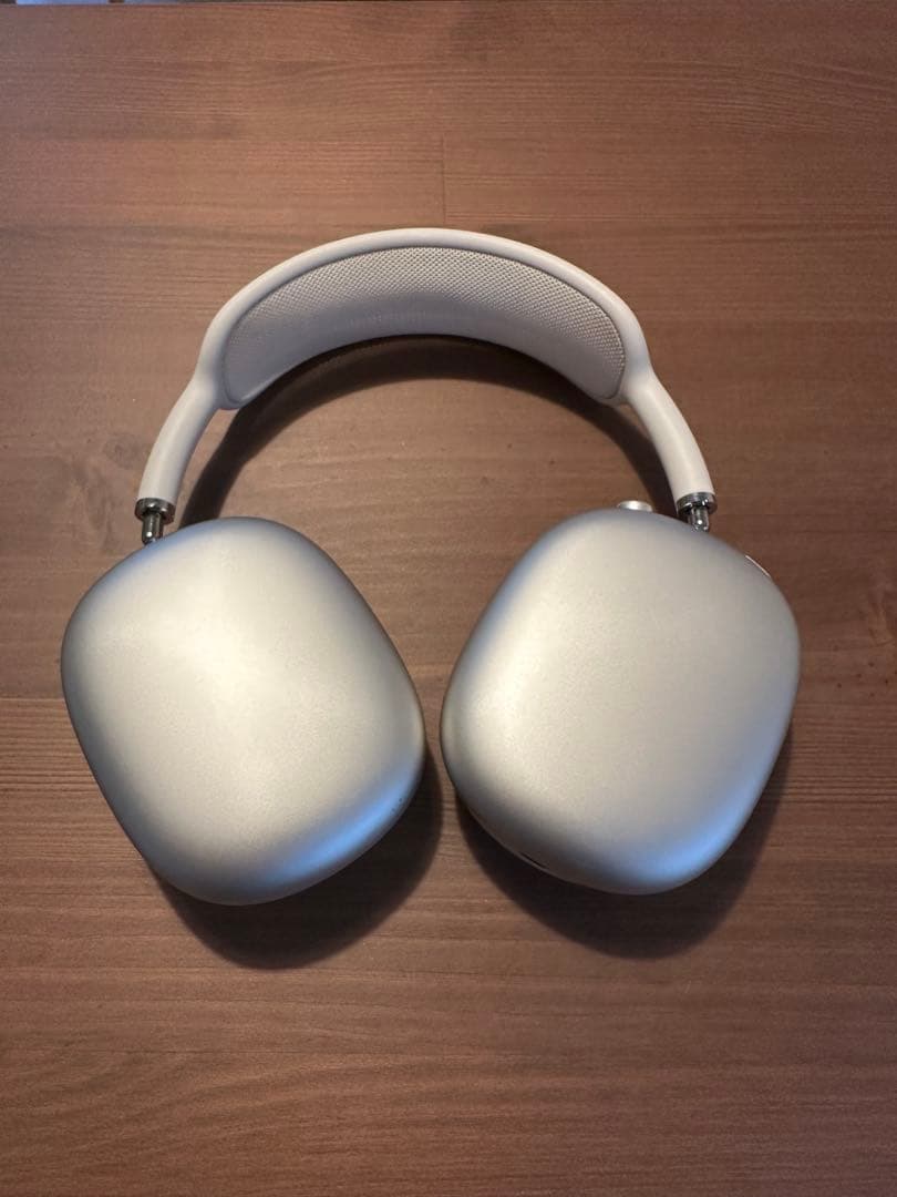 AirPods Max スターライト　第二世代