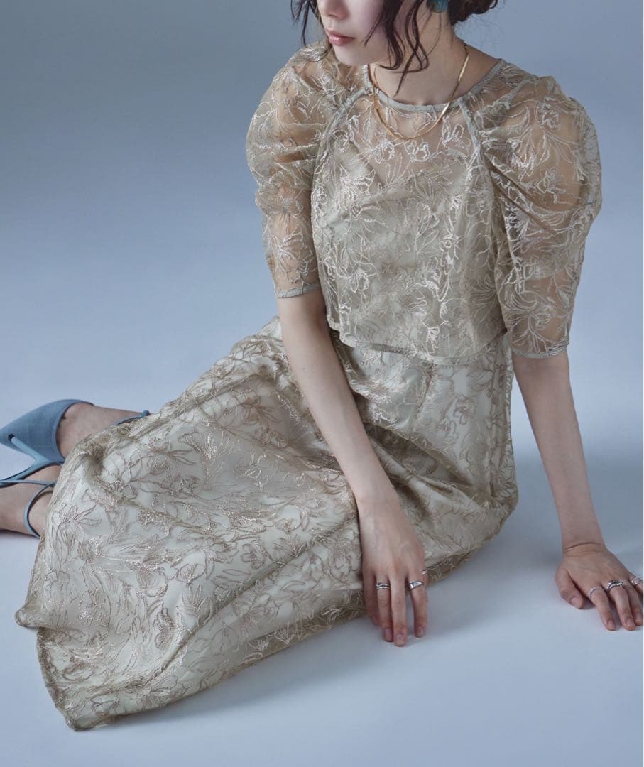 etoll. 刺繍レースレイヤードドレス　結婚式　お呼ばれ　ベージュ