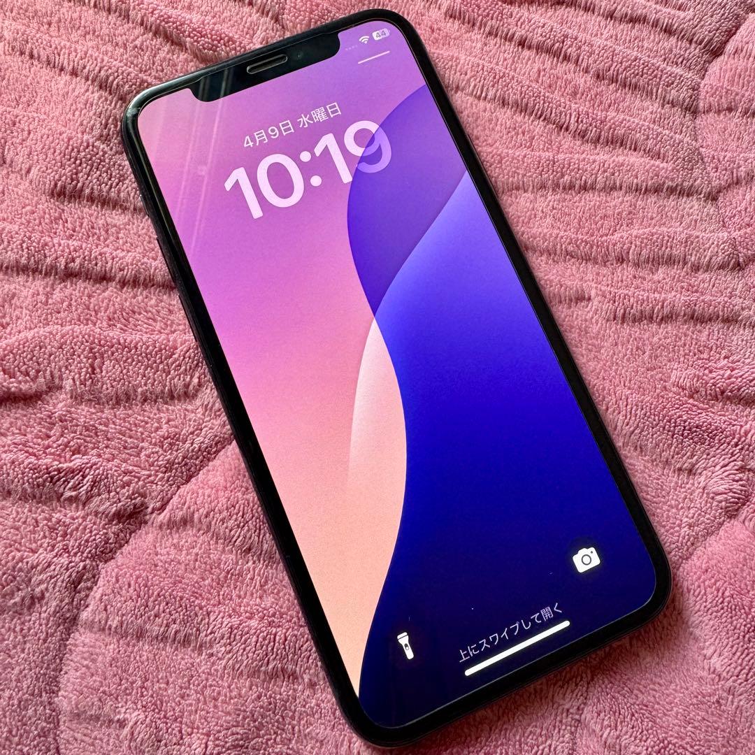 美品 iPhone 11 Pro 256GBミッドナイトグリーン SIMフリー