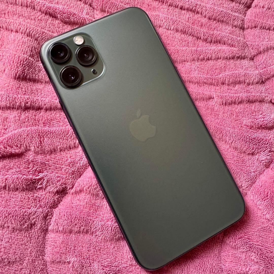 美品 iPhone 11 Pro 256GBミッドナイトグリーン SIMフリー