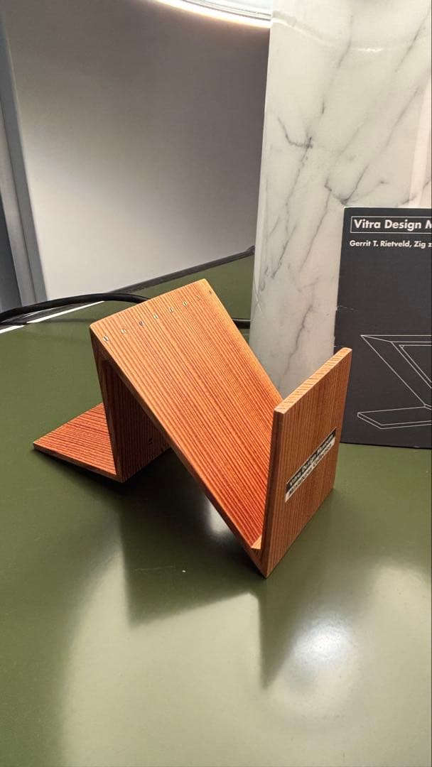 vitra ヴィトラ ミニチュアコレクション Zig Zag Stoel