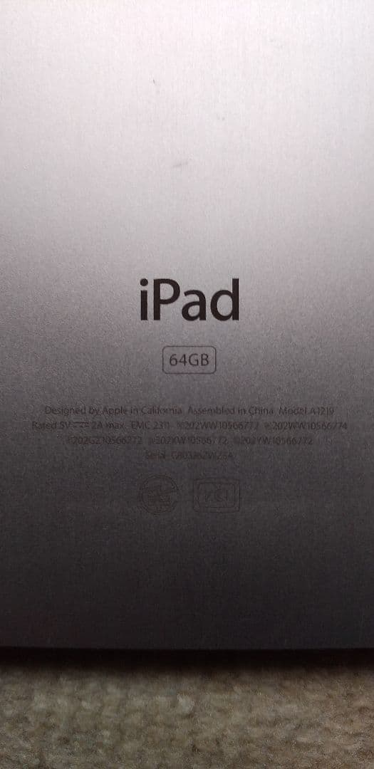 apple iPad Wi-Fiモデル  64GB