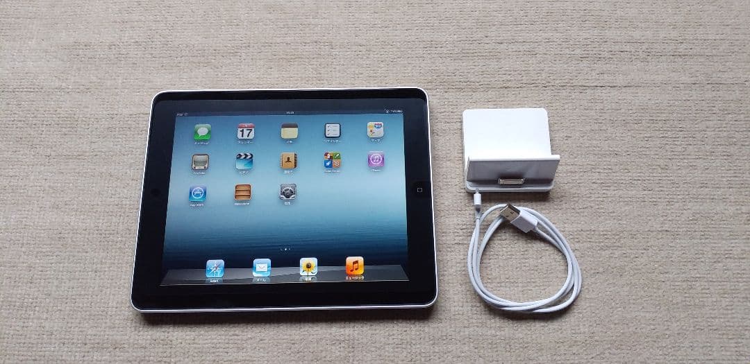 apple iPad Wi-Fiモデル  64GB
