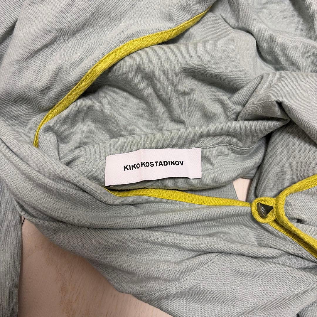 Kiko Kostadinovフード付きストール