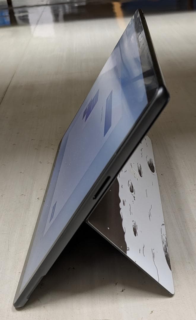 [送料無料] Surface Pro 9 QEZ-00028 [グラファイト]