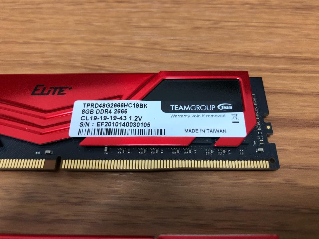 Team DDR4 2666MHz 16GB(8GBx2) デスクトップ用メモリ