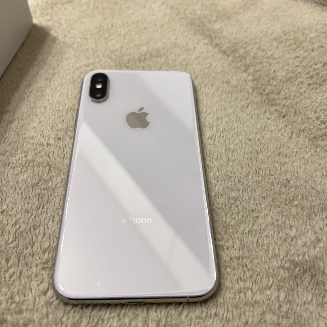 Apple iPhone XS シルバー 本体 256GB