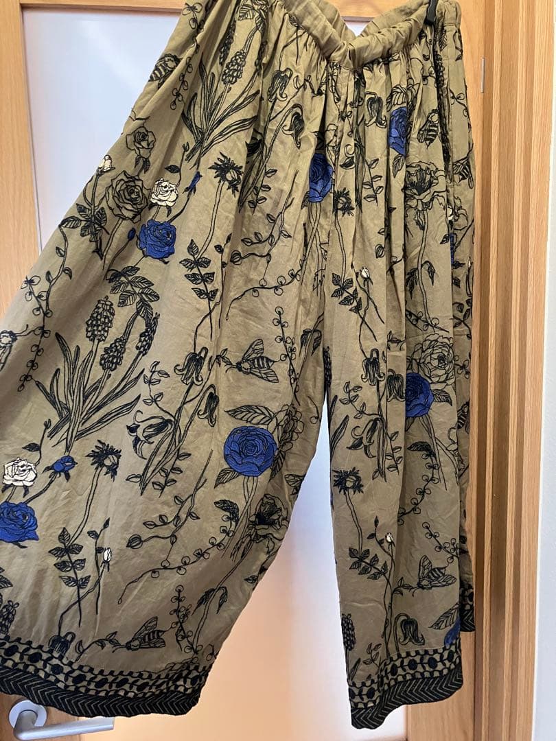 【マーブルシュッド】2022AW Feild はかまパンツ　カーキ　美品