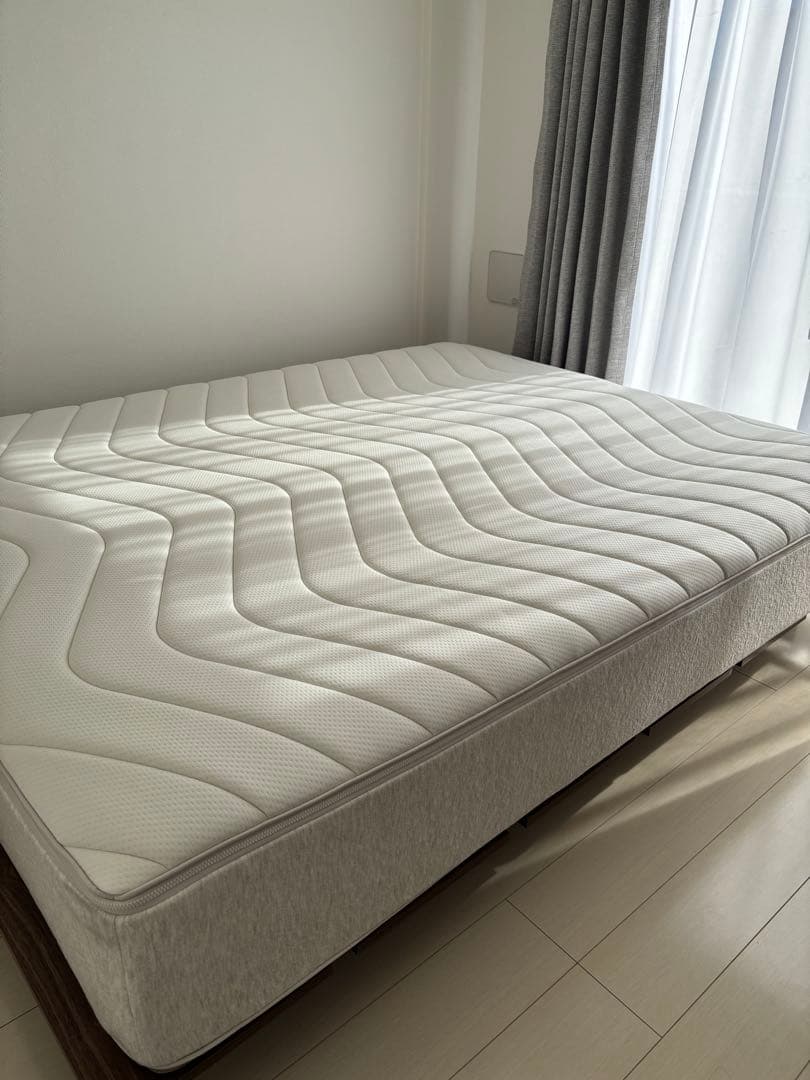 【送料無料】55%OFF　New コアラマットレスBAMBOO クイーン　最上位