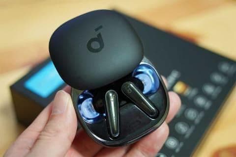 年末セール☆PSE技術基準適合 IPX4防水規格 ハイレゾ対応 最大50時間再生