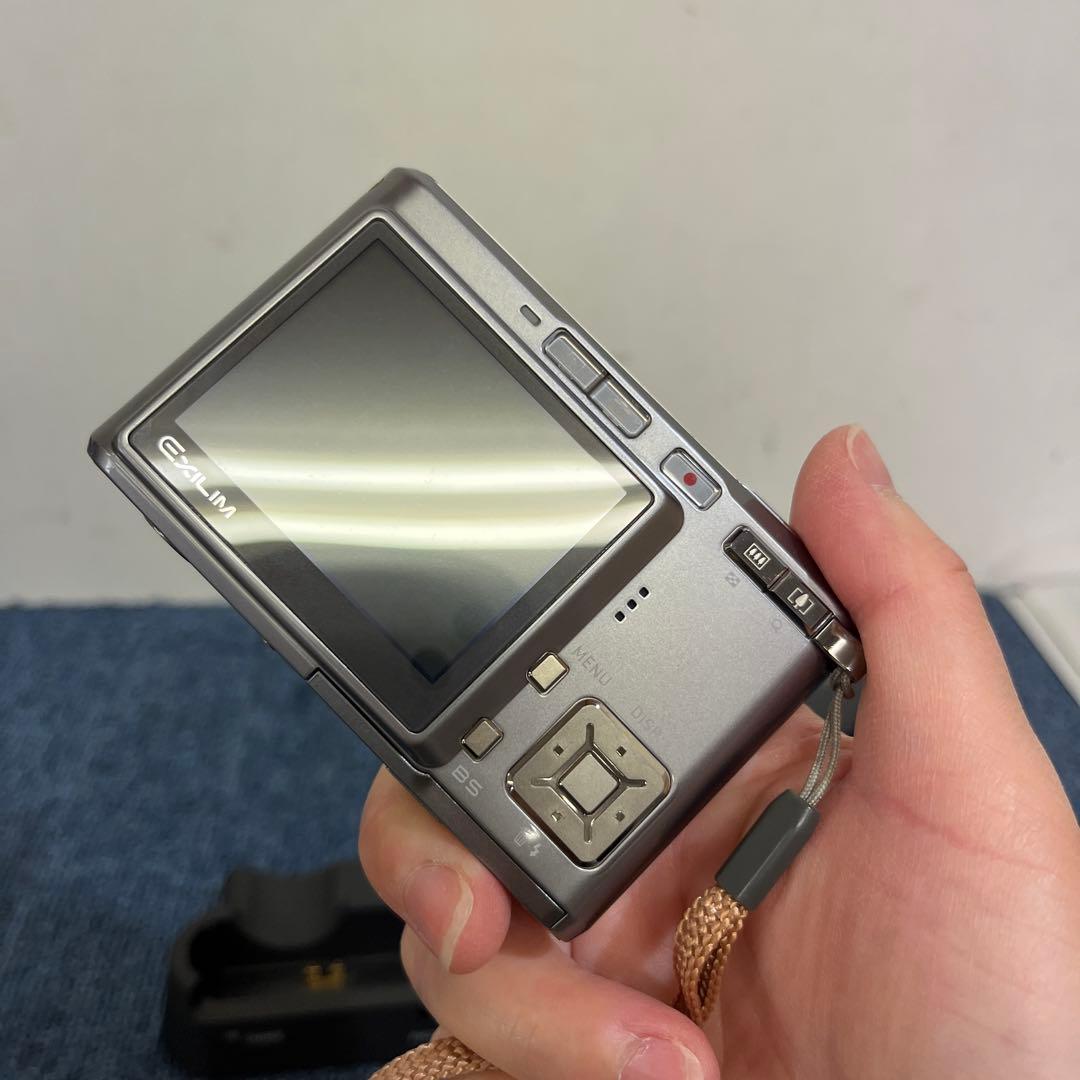 CASIO EXILIM EX-S500 シルバー